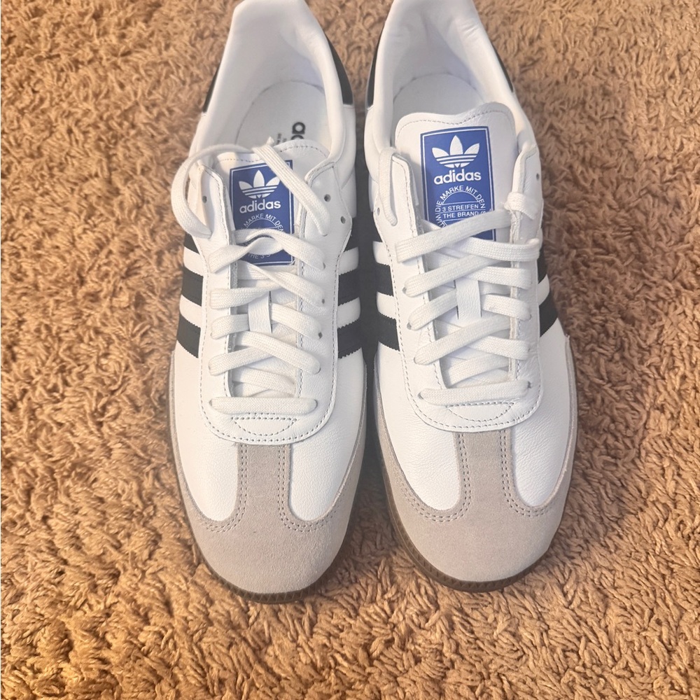 Adidas Men's White and Gray Sneakers with Blue Accents